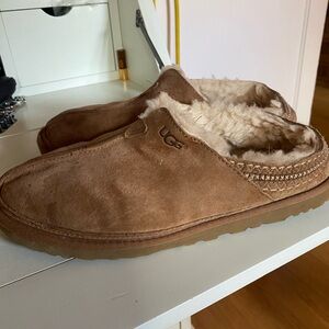 UGG Men's Tan Suede Slippers